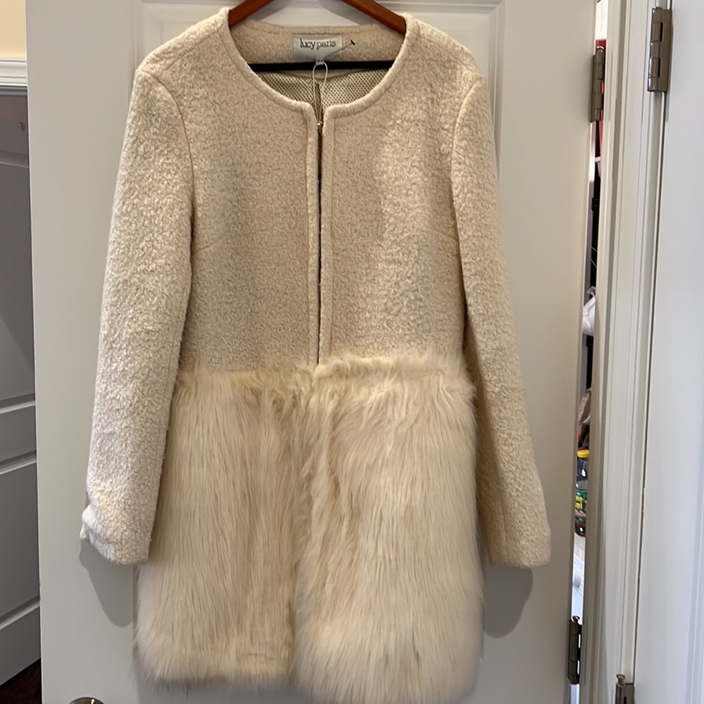 Lucy Paris cream Feather/Fur Coat